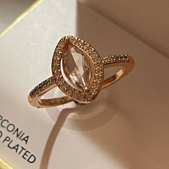 New in box CHARTER CLUB marquis Cut rose gold plated cubic zirconia Ring - Picture 2 of 7